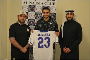 النجمة بخطف قائد الأولمبي والأهلي 3 مواسم