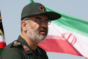 'الحرس الثوري': إيران تملك من الصواريخ أكثر من قدرتها على تخزينها