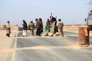 مقتل 6 أشخاص في مواجهات بين القاعدة ومؤيدين للرئيس اليمني