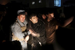 قتيلان أحدهما طفل في هجوم لطالبان على مطعم فرنسي في كابول