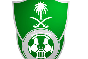 الأهلي السعودي يوضح إصابات لاعبيه