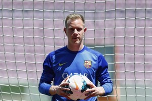 برشلونة يطالب ليفربول بـ 20 مليون لبيع شتيغن