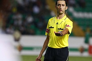 تعيين مثير للجدل لحكم قمة ريال مدريد وفالنسيا الليلة