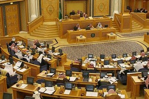 الشورى السعودي يؤيد قطع العلاقات مع إيران