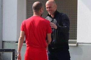 غوارديولا: أتمنى التوفيق لزيدان مع الريال ولكن ليس بشكل كامل