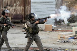 مقتل فلسطيني طعن جنديا اسرائيليا في الضفة الغربية المحتلة