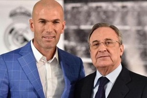 النجوم والمدربين يباركون تعيين زيدان مدرباً لريال مدريد