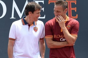 غارسيا يؤكد عدم جاهزية توتي للعودة