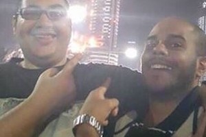 النائب العام لدبي: الإفراج عن الشابين اللذين التقطا 'سيلفي' مع حريق فندق العنوان