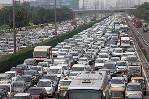 نيودلهي تخوض تجربة السير بالتناوب