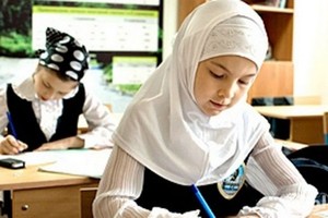 بريطانيا تدرس تغيير مواعيد الامتحانات لتناسب الطلاب المسلمين