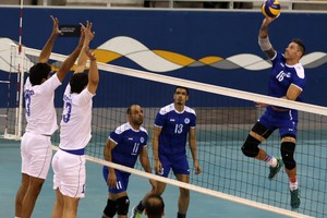 النصر يتخطى البسيتين بصعوبة في دوري الطائرة