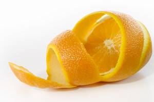 أغذية صديقة بالجلد وأخرى ضارة