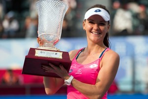 رادفانسكا وكيربر تتقدمان في تصنيف لاعبات التنس