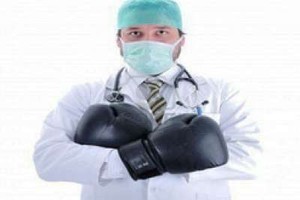 اتهام طبيب روسي بالقتل بسبب ضربه لمريض مما أدى لوفاته