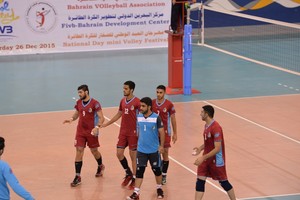 بالصور ...مباراة عالي والشباب لدوري الطائرة