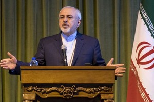 وزير الخارجية الإيراني يؤكد لنظيره الأميركي السماح للبحارة الأميركيين بمواصلة رحلتهم 'فوراً'