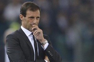 أليجري: المنافسة على لقب الدوري الإيطالي ستستمر حتى نهاية الموسم