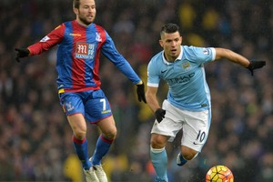 مانشستر سيتي يقسو على كريستال بالاس برباعية ويتصدر الدوري الإنجليزي مؤقتا