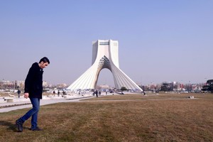 تجار طهران يشككون في تحسن الأوضاع في مستقبل قريب بعد رفع العقوبات