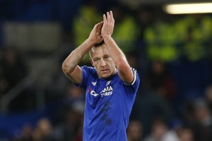 المخضرم تيري يتطلع لتمديد عقده مع تشلسي