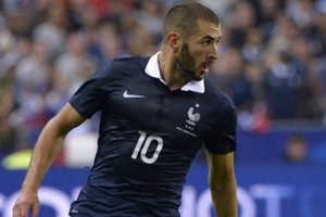 زيدان: لا يمكن لفرنسا الاستغناء عن بنزيمة
