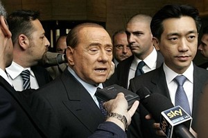 اجتماع حاسم بين برلسكوني وتايتشابول لبيع أسهم ميلان