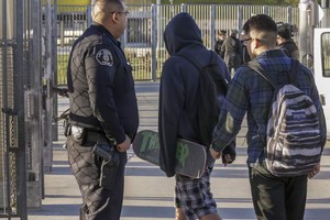 إخلاء تسع مدارس أميركية على إثر إنذار بوجود قنابل