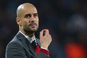 غوارديولا يبدأ العد التنازلي لرحيله عن بايرن ويحلم بتكرار إنجاز الثلاثية