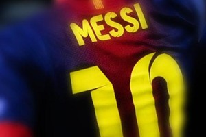 قميص ميسي الأكثر مبيعاً في 2015