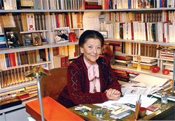 رحيل الروائية الفرنسية إدموند شارل – رو