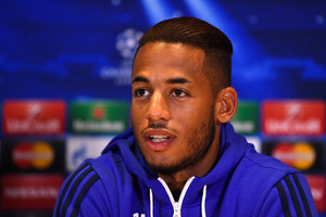 شالكه يفتقد جهود آوجو في مواجهة فيردر بريمن