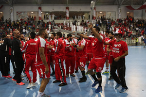 الرياضة... ما هو تعليقك على هذه الصورة؟