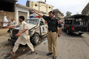 باكستان تتعهد مواجهة الجماعات المتطرفة