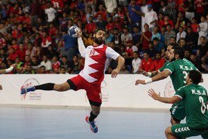 نجم 'أحمر اليد' الصياد أمام السعودية... 100%