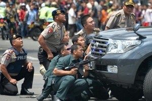 الجيش الإندونيسي يستأنف مطاردة الإرهابي 'أبو وردة' سانتوسو