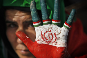 'رايتس ووتش': نزاهة الانتخابات الإيرانية مُهددة بعد استبعاد أغلب المرشحين الإصلاحيين