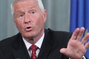 مجلس أوروبا 'قلق' لتمديد حالة الطوارئ في فرنسا