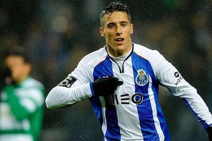 تيو ينضم لفيورنتينا على سبيل الإعارة قادما من برشلونة