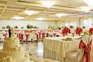 السعودية: 46 % من الشباب يعزفون عن الزواج