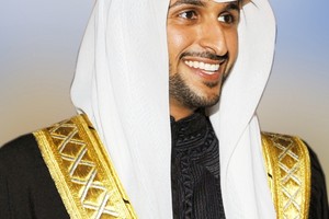 ناصر بن حمد يوجه 'الأولمبية' لصرف مكافآت الفوز لأحمر اليد غداً