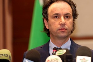 رئيس الائتلاف السوري المعارض: أجندة دي ميستورا إيرانية