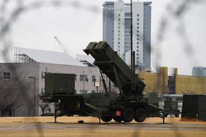 وزير الدفاع الياباني يأمر بإسقاط أي صاروخ يتجه نحو اليابان             