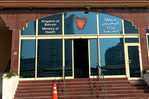 مريض منذ أشهر في المستشفى ولا علاج لمضاعفات أصيب بها بعد 4 عمليات