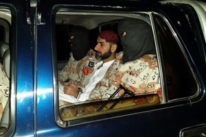 باكستان تعتقل أحد أخطر رجال العصابات في مدينة كراتشي