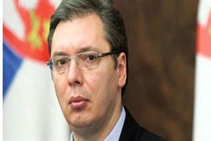 رئيس وزراء صربيا يطلب من البرلمان عزل وزير الدفاع بسبب تلميح جنسي