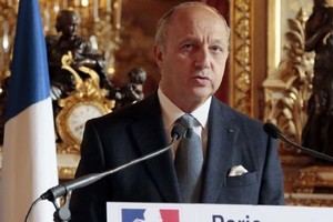 ترحيب فلسطيني ورفض إسرائيلي بنوايا فرنسا الاعتراف بـ «الدولة»