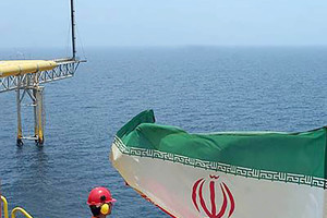 إيران تهدف لزيادة انتاج النفط بواقع 160 ألف ب/ي بعد فبراير