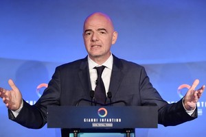 إنفانتينو يكشف عن خطته بشان أول 90 يوما حال انتخابه رئيسا للفيفا