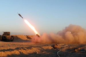 مقتل قادة كبار من 'داعش' بالعراق بقصف جوي